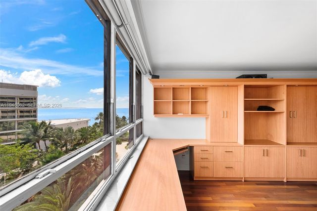 3 Grove Isle Dr C605, Miami, FL 33133