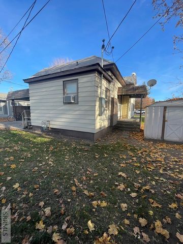 141 S Birch Street, Blackfoot, ID 83221