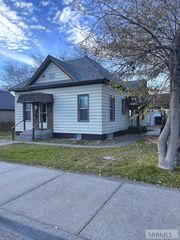 141 S Birch Street, Blackfoot, ID 83221