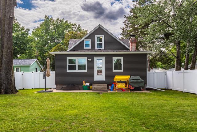 1636 Onalaska AVENUE, La Crosse, WI 54603