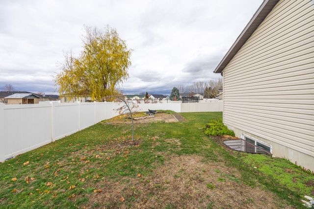 517 W 260 N, Smithfield, UT 84335