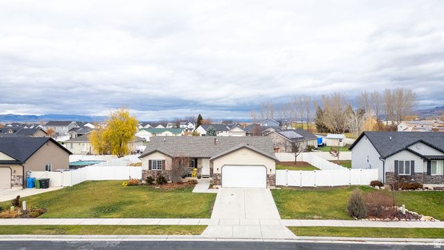 517 W 260 N, Smithfield, UT 84335
