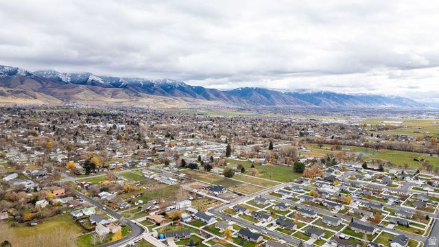 517 W 260 N, Smithfield, UT 84335