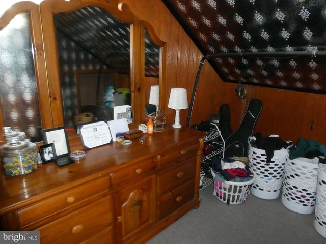 5 E TAUNTON AVE, Berlin, NJ 08009