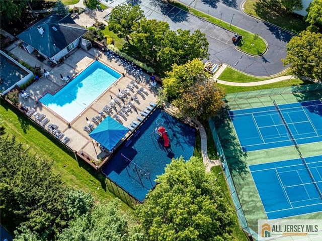 14 Sheffield Court, North Brunswick, NJ 08902