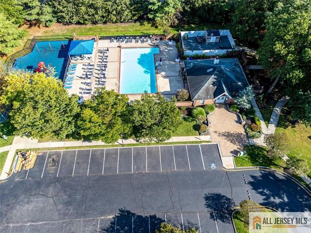14 Sheffield Court, North Brunswick, NJ 08902