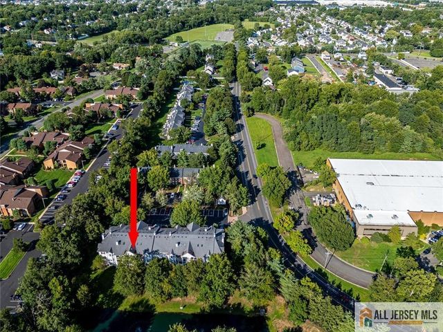 14 Sheffield Court, North Brunswick, NJ 08902
