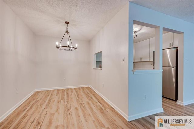 14 Sheffield Court, North Brunswick, NJ 08902