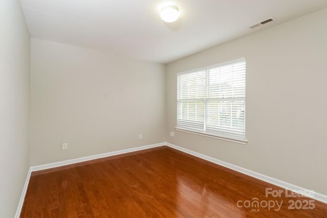 421 Peachtree Road, Charlotte, NC 28216