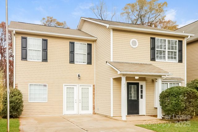 421 Peachtree Road, Charlotte, NC 28216