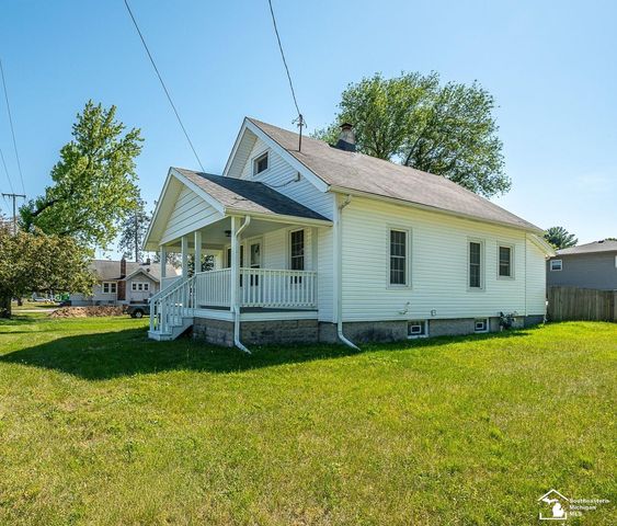 8237 Lewis Avenue, Bedford Twp, MI 48182