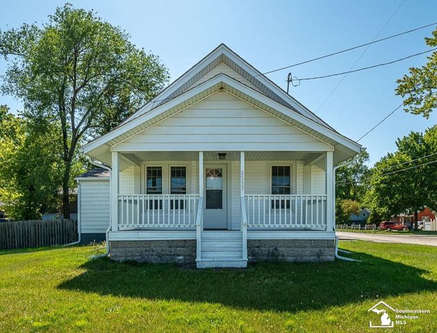 8237 Lewis Avenue, Bedford Twp, MI 48182