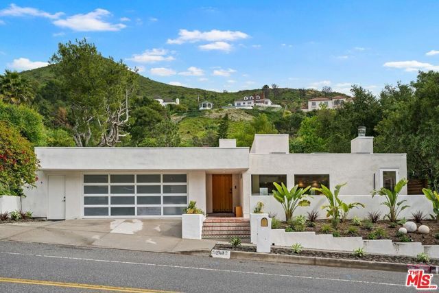 1248 Bienveneda Avenue, Pacific Palisades (los Angeles), CA 90272