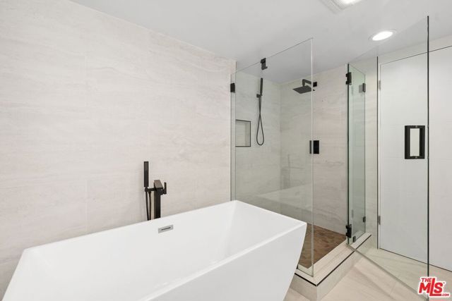 1248 Bienveneda Avenue, Pacific Palisades (los Angeles), CA 90272