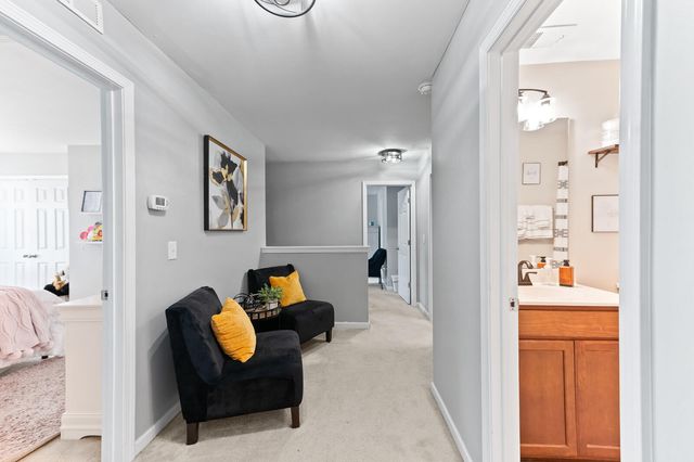172 Brightwood Drive, Huger, SC 29450