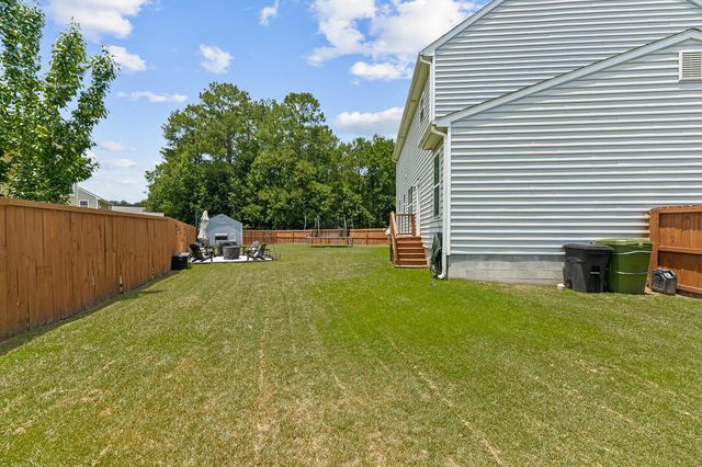 172 Brightwood Drive, Huger, SC 29450
