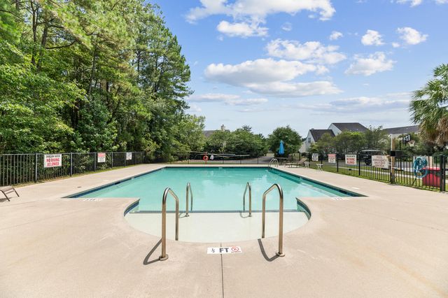 172 Brightwood Drive, Huger, SC 29450