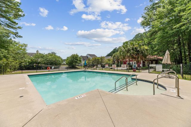 172 Brightwood Drive, Huger, SC 29450