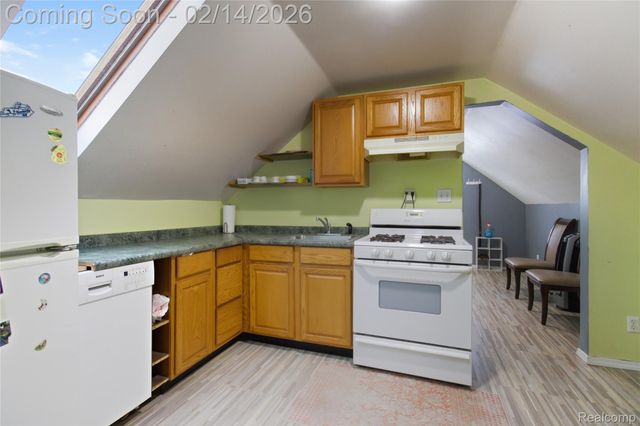 11644 Charest Street, Hamtramck, MI 48212