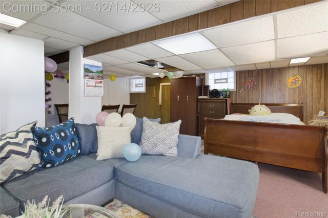 11644 Charest Street, Hamtramck, MI 48212