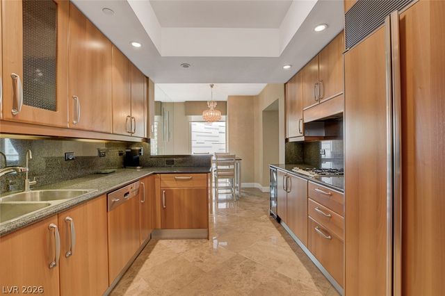 2857 Paradise Road 1404, Las Vegas, NV 89109