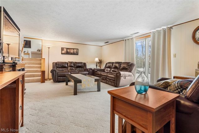 1825 Jackson Avenue NW, Massillon, OH 44646