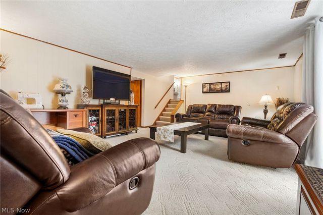 1825 Jackson Avenue NW, Massillon, OH 44646