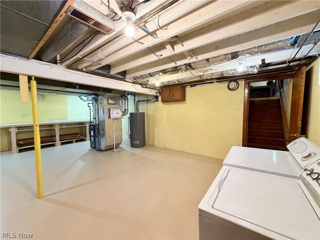 1825 Jackson Avenue NW, Massillon, OH 44646