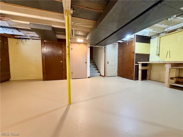 1825 Jackson Avenue NW, Massillon, OH 44646