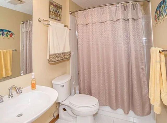 307 DEL MAR DRIVE, Lady Lake, FL 32159