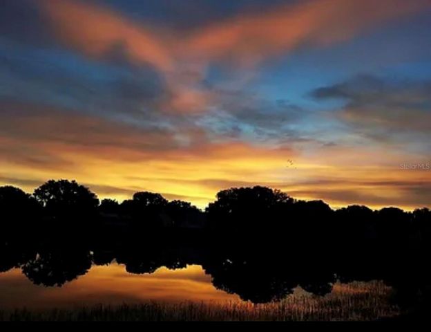 307 DEL MAR DRIVE, Lady Lake, FL 32159