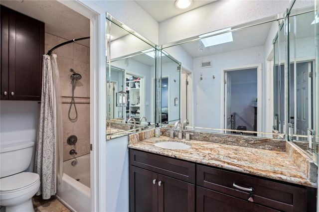 18800 Egret Bay Boulevard 1611, Webster, TX 77058
