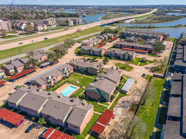 18800 Egret Bay Boulevard 1611, Webster, TX 77058