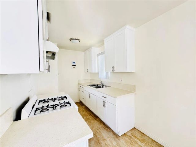 10850 Landale St, North Hollywood, CA 91602