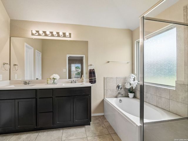 1820 Strawcove, New Braunfels, TX 78130