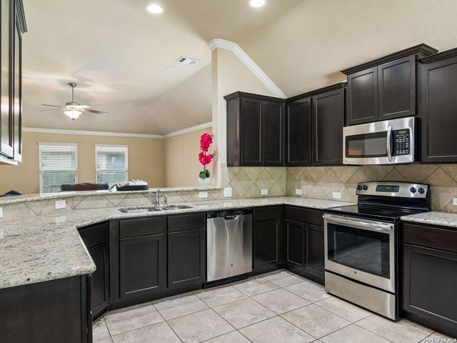1820 Strawcove, New Braunfels, TX 78130