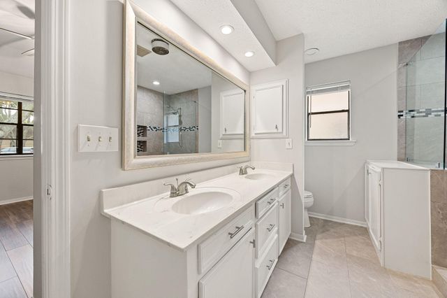 2019 Franklin Circle, Rosenberg, TX 77471