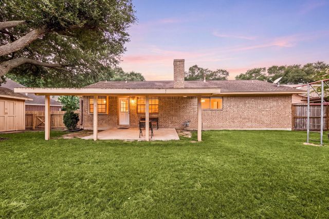 2019 Franklin Circle, Rosenberg, TX 77471