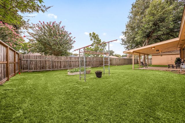 2019 Franklin Circle, Rosenberg, TX 77471