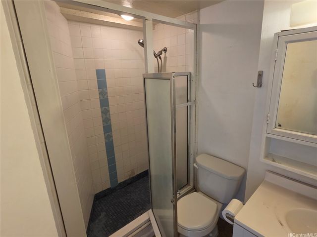 750 Amana Street 1904, Honolulu, HI 96814