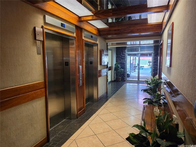 750 Amana Street 1904, Honolulu, HI 96814