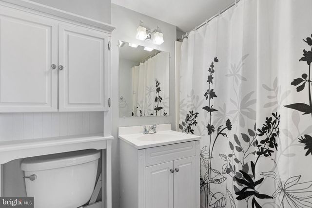 1403 SHALLCROSS AVE #303, Wilmington, DE 19806
