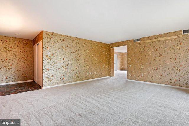 1403 SHALLCROSS AVE #303, Wilmington, DE 19806
