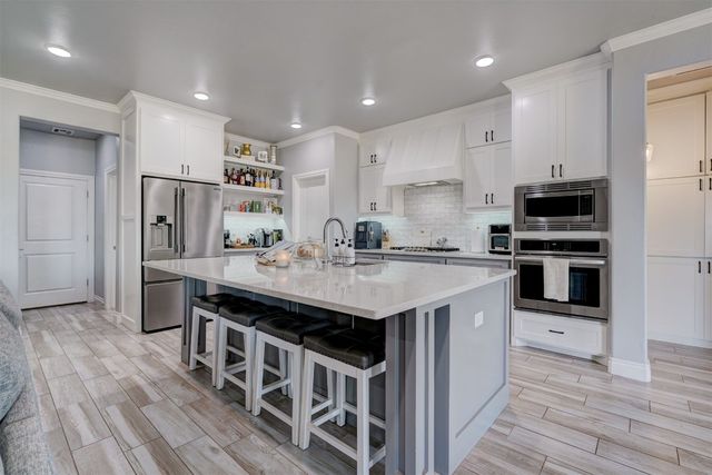 11117 SW 30th Circle, Yukon, OK 73099