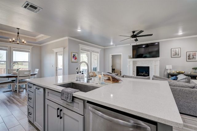 11117 SW 30th Circle, Yukon, OK 73099
