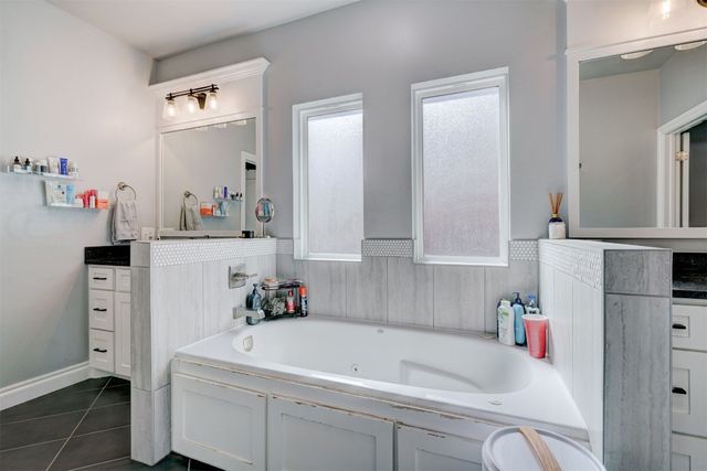 11117 SW 30th Circle, Yukon, OK 73099