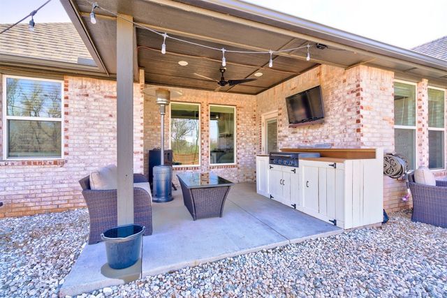11117 SW 30th Circle, Yukon, OK 73099