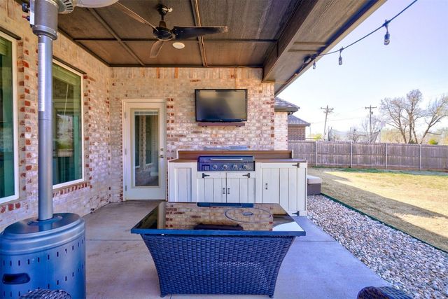 11117 SW 30th Circle, Yukon, OK 73099