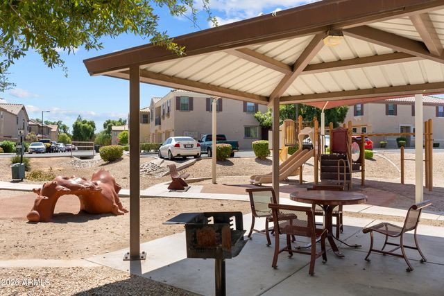 1523 N 81ST Drive, Phoenix, AZ 85043