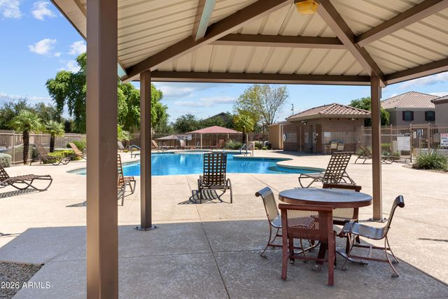 1523 N 81ST Drive, Phoenix, AZ 85043